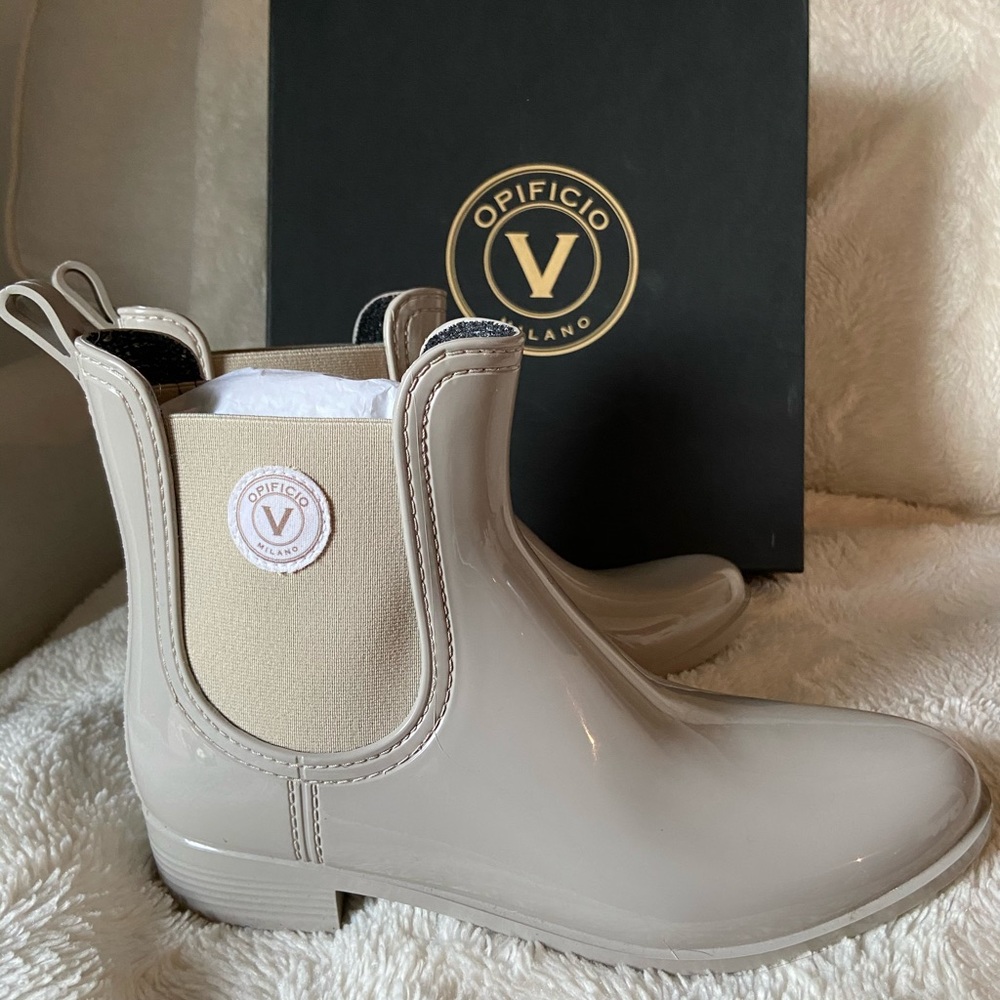 Opificio brand new taupe vegan rain booties boots - Picture 6 of 9